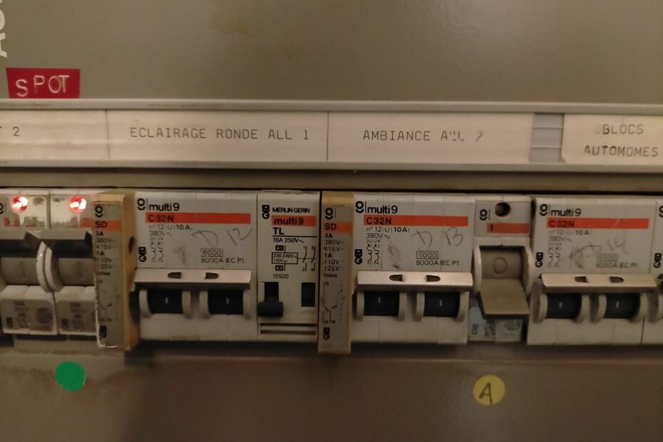 tableau électrique - éclairage